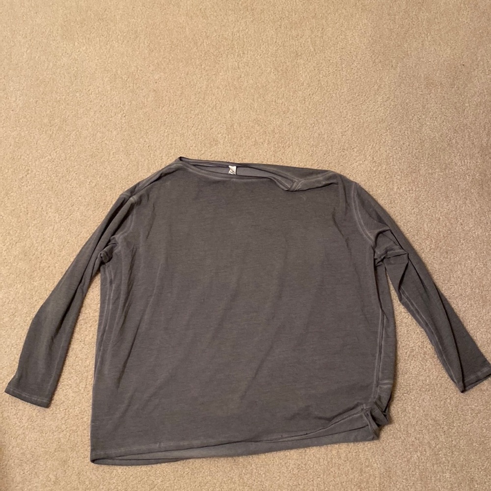 Grey lululemon long sleeve